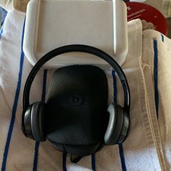 Beats Solo 4 Wireless Headphones