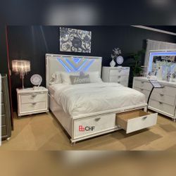 White LED Lighted Queen And King Size Bed Frame ( Mattrress  Sell Separate ) 
