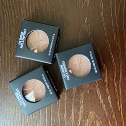 Mac Eye Shadow $10
