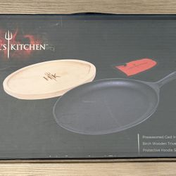 Hell’s Kitchen 10” Fajita Pre-Seasoned Cast Iron skillet w/ Handle Sleeve - Brand New