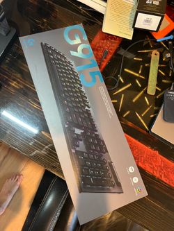 Logitech - G915 LIGHTSPEED Full-size Wireless Mechanical GL Clicky Switch Gaming Keyboard with RGB Backlighting - Black