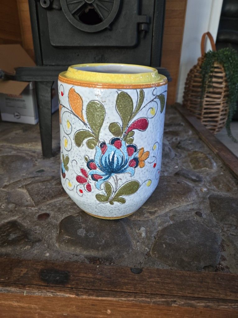 VASE Italian Pottery VINTAGE CERAMIC FLORAL VASE