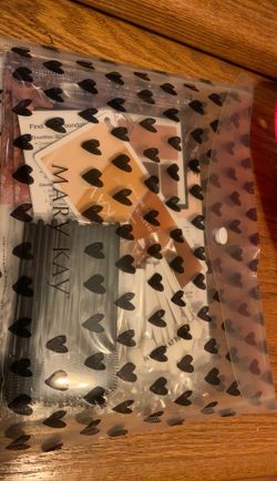 Mary kay starter kit items