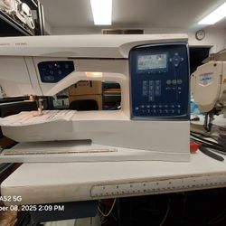 HUSQVARNA VIKING SAPPFIRE 830