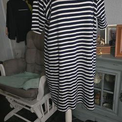 3 dresses Xlarge $5 each