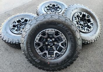 17” Ford Raptor Beadlock 2026 OEM Wheels and Tires