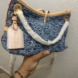 Purse 
