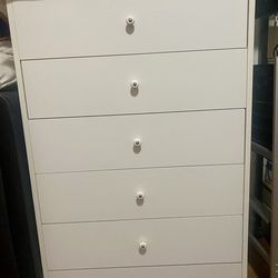 5 drawers dresser
