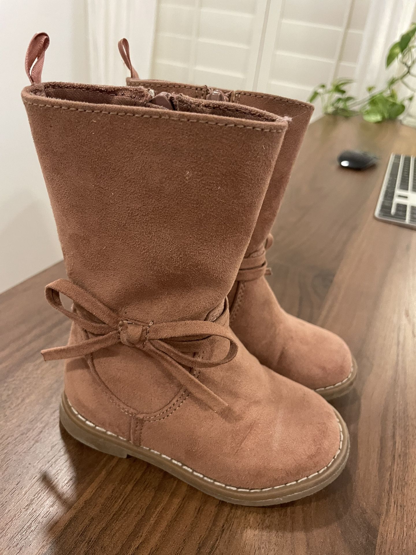 Toddler Girl Size 5 Dusty Pink Boots Size 5