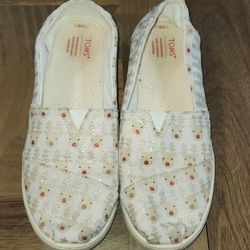 Toms Shoes Sz 6 Reindeer Deer Holiday Alpargatas Slip On Canvas Rudolph 