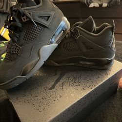 Jordan 4’s