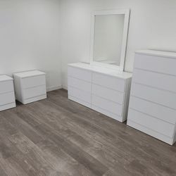 Dresser With Mirror, Chest And Two Nightstands 🌌 Comoda Con Espejo, Gavetero Y Dos Mesitas De Noche 🌌