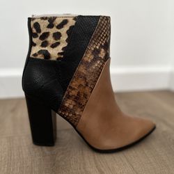 Boots Zelina-28 From ALDO, Size 9, 