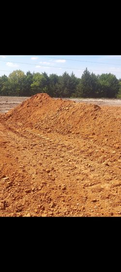 Fill dirt     Tierra para relleno