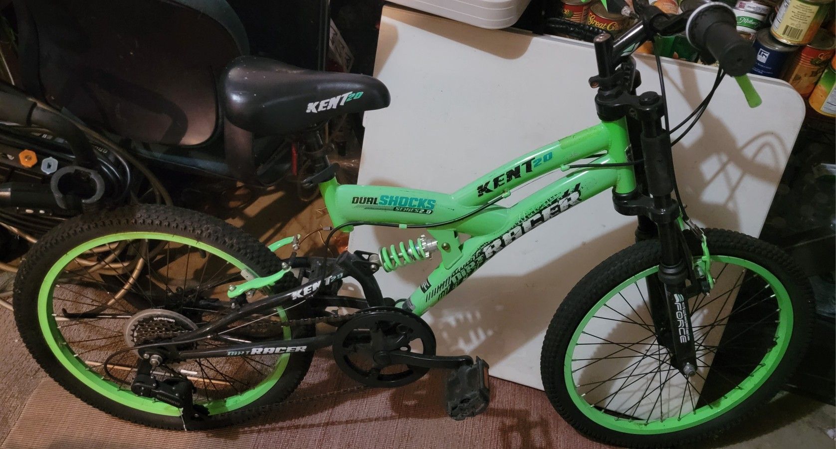 Kent 2.0 Dual Shock BMX Bike FREE