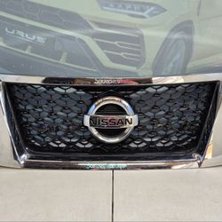 2013-2016 NISSAN PATHFINDER GRILLE 
