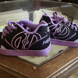 Heelys Kids Size 2