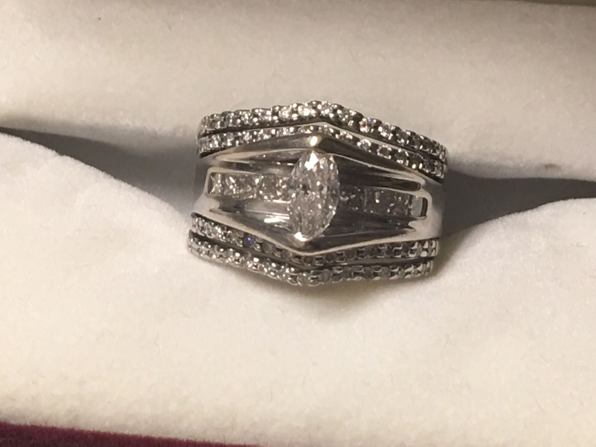 Helzberg Fire and Ice wedding ring with 2 added sets of diamond guards ($4,898.98 value for $3,000)