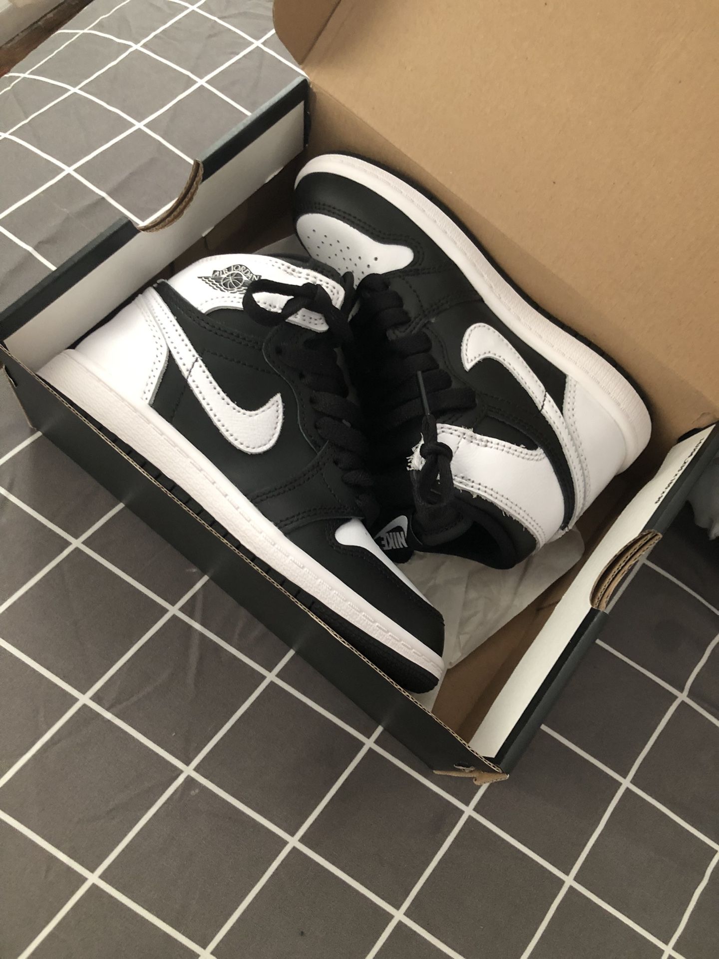 Jordan 1