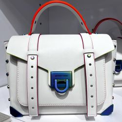 White MICHAEL KORS PURSE 