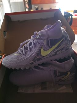 Turf cleats