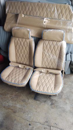 Custom Seats And Custom Tops