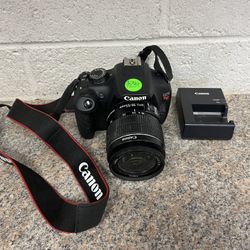 Canon EOS Rebel T5 SLR Camera 18-55mm