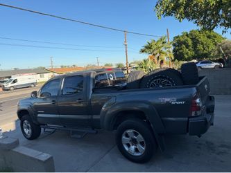 2010 Tacoma 4.0 v6 salvage