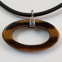 Pendant Tigers Eye On Rubber Cord
