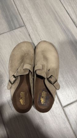 Women shoes