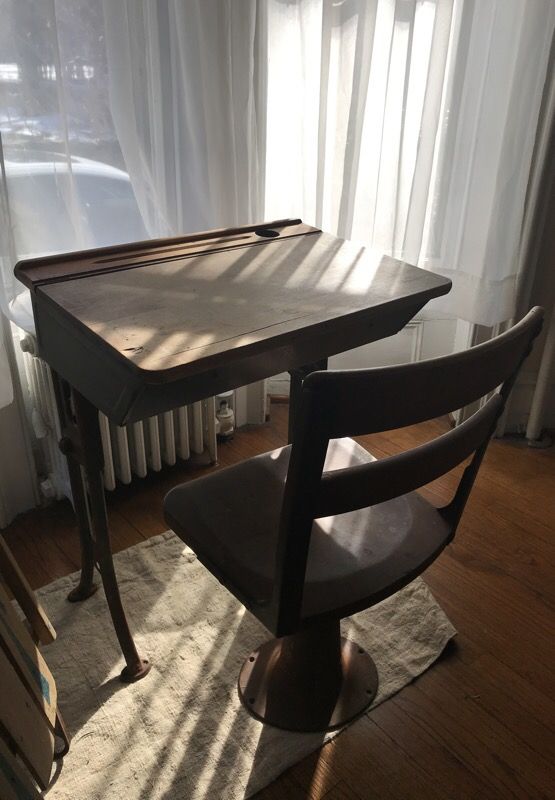 Vintage School Desk Set For In Norwich Ct Offerup Vintage School Desk Set