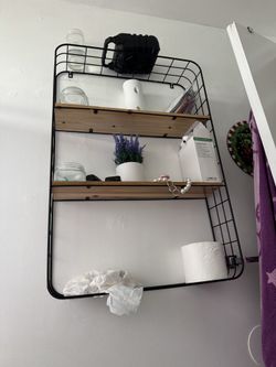 Wall shelves