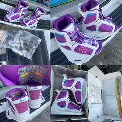 Wakeboard boots Ronix girls size K2-6 NEW