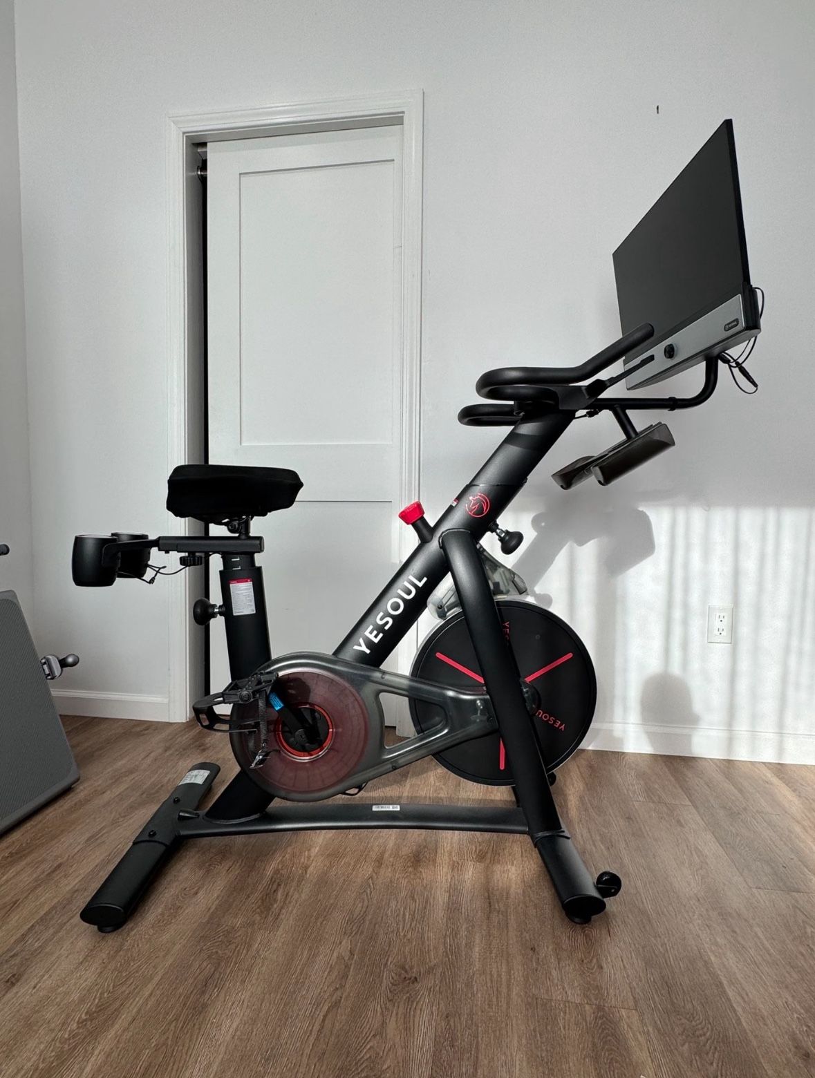 EXERCISE SMART BIKE (Retail over $500)!
