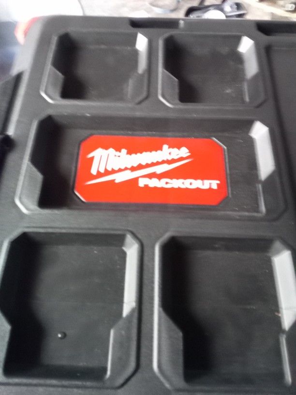 Milwaukee Packout Tool Box Set 