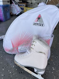 Ice Skates With Bag