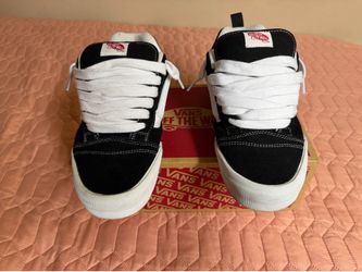 Vans new skoo