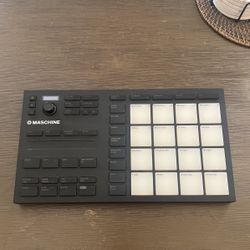 Native Instrument Machine MK3