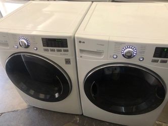 LG Washer and Gas Dryer Set