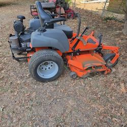 Husqvarna Commercials Grade Iz623