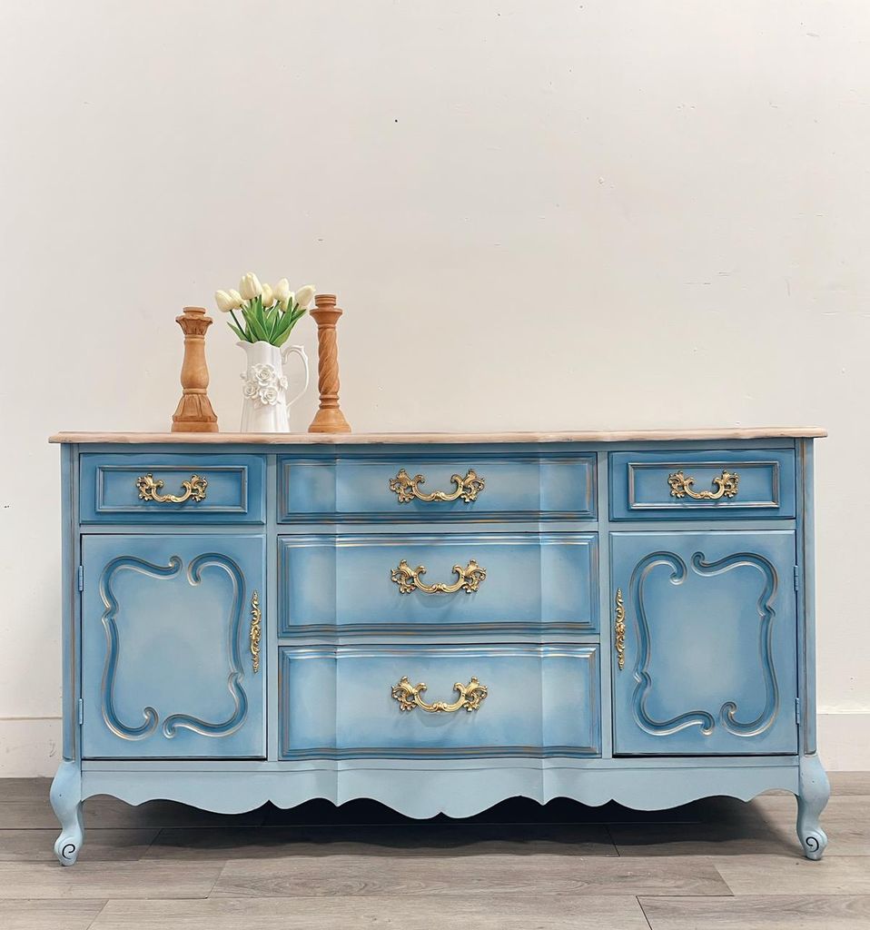 French Provincial Dresser / Comoda / Gavetero / Ches of Drawers 