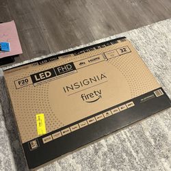 INSIGNIA 32-inch Class F20 Series Smart Full HD 1080p Fire TV with Alexa Voice Remote