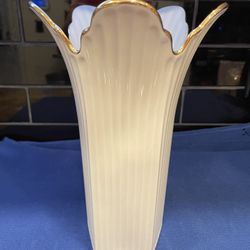 Vintage Lenox Meridian Large Vase  With Tulip  Too 