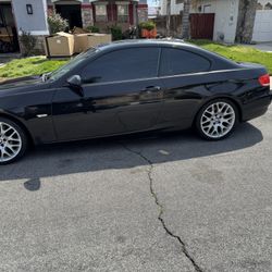 09 BMW 3 Series 