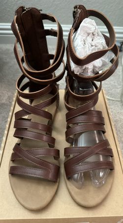 Donna Brown Gladiator Sandals