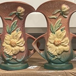 Vintage Roseville Double Handle Peony Fan Vase, #62-8
