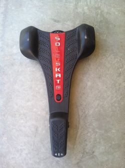 Sole skate caster board