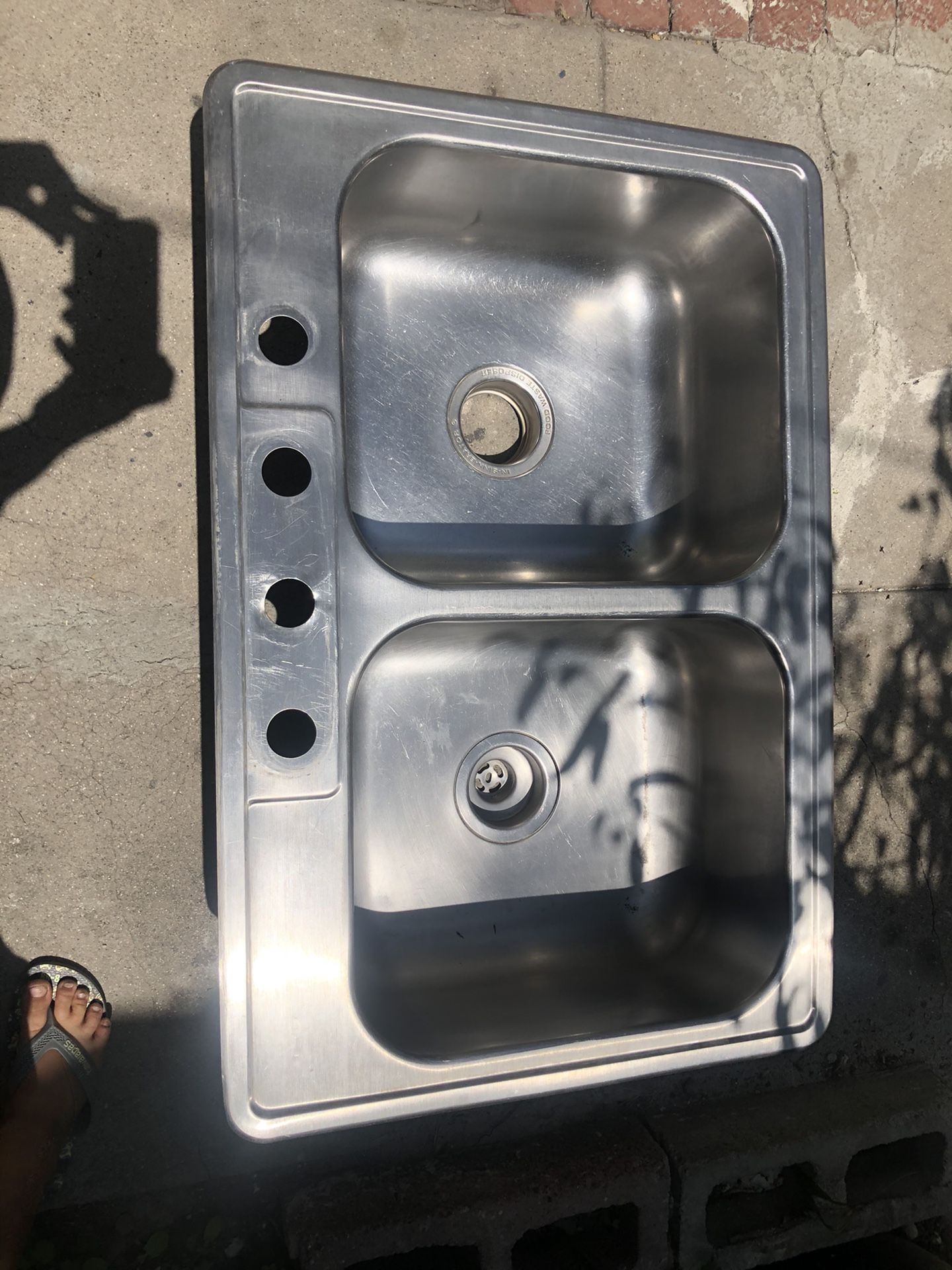 Sink like new