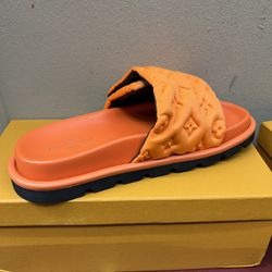 Louis Vuitton Slides 