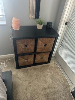 Shelf w/ basket drawers